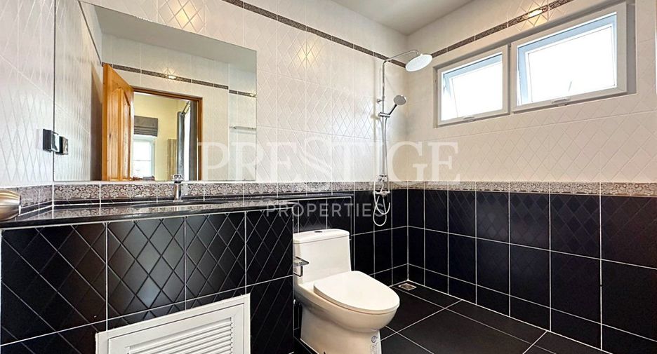 For rent 3 bedrooms house in Bang Lamung, Chonburi