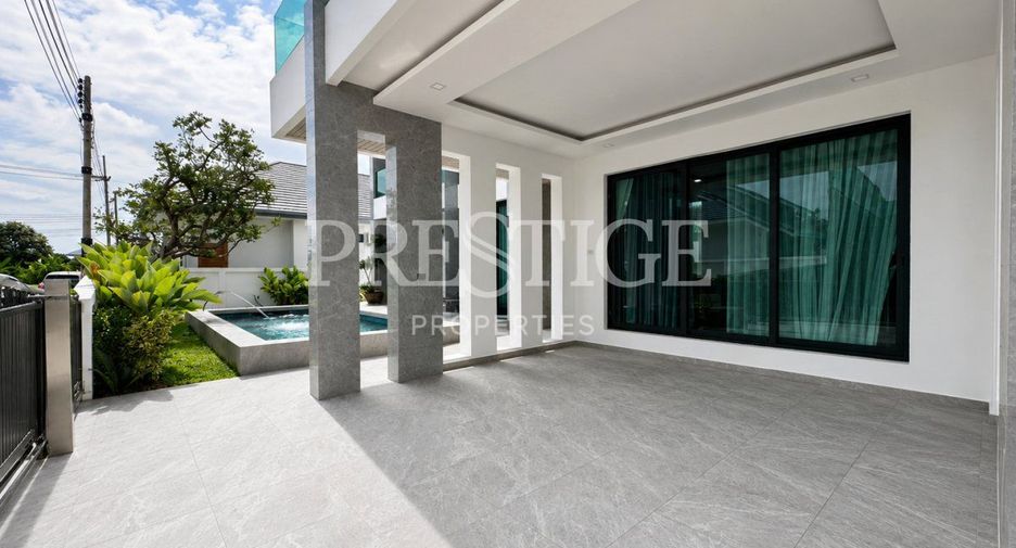 For sale 5 bedrooms house in Bang Lamung, Chonburi