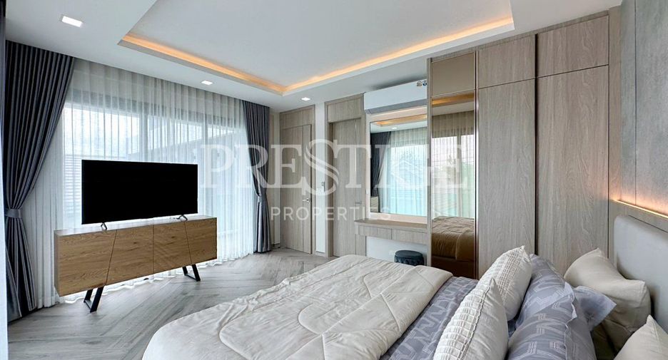 For sale 5 bedrooms house in Bang Lamung, Chonburi