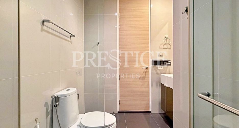 For rent 3 bedrooms condo in Jomtien, Pattaya