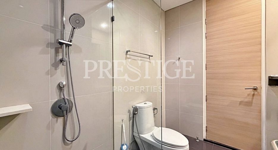 For rent 3 bedrooms condo in Jomtien, Pattaya