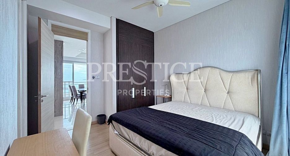 For rent 3 bedrooms condo in Jomtien, Pattaya