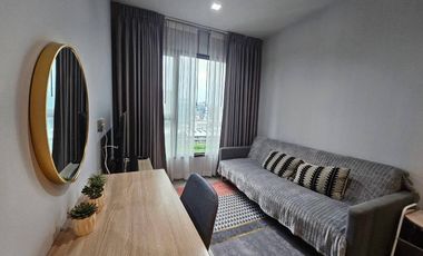 Condo en alquiler de 1 habitaciones en Huai Khwang, Bangkok