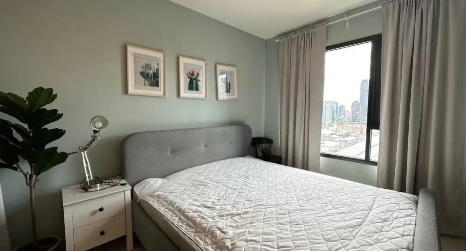 For rent 1 bed condo in Watthana, Bangkok