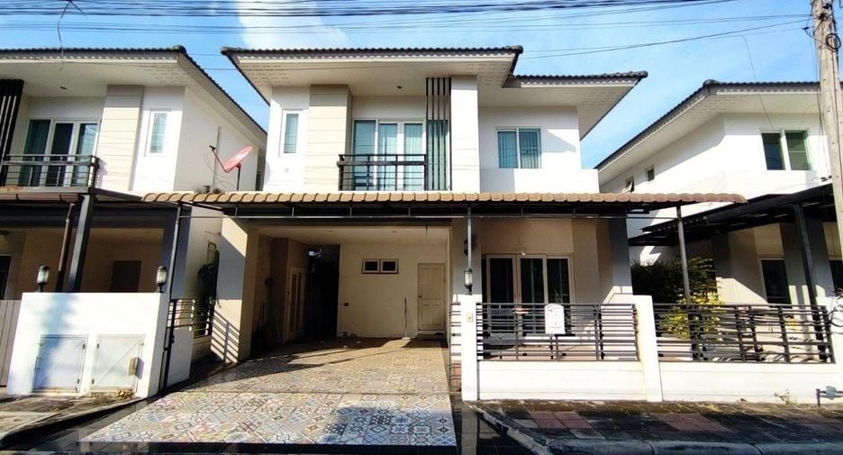 Casa en alquiler de 3 habitaciones en Mueang Chiang Mai, Chiang Mai