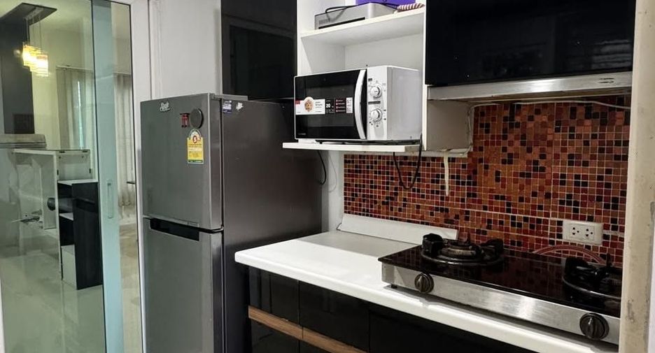Haus zur Miete mit 3 Zimmer in Mueang Chiang Mai, Chiang Mai