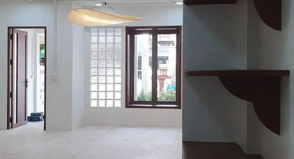 For rent and for sale 4 bedrooms townhouse in Mueang Chiang Mai, Chiang Mai