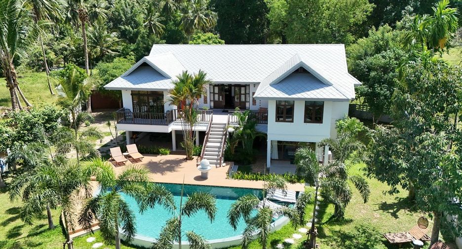 For sale 3 bedrooms villa in Ko Samui, Surat Thani