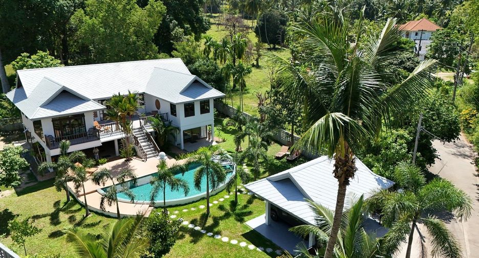 For sale 3 bedrooms villa in Ko Samui, Surat Thani