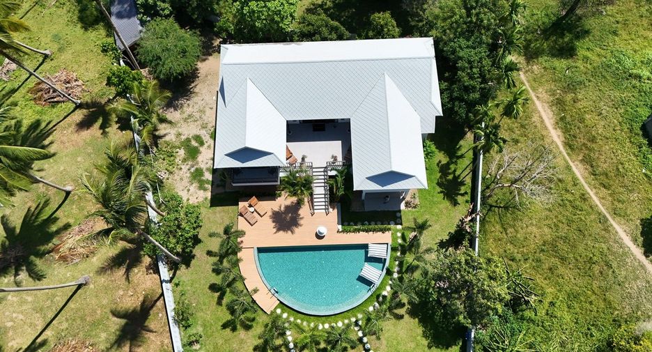 For sale 3 bedrooms villa in Ko Samui, Surat Thani