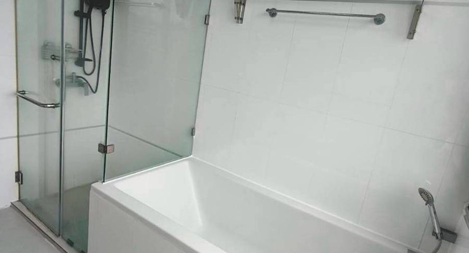 Wohnung zur Miete mit 2 Zimmer in Watthana, Bangkok