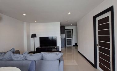 For rent 2 ベッドルーム condo in Phra Khanong, Bangkok