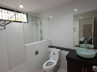 出售 2 卧室 别墅 在 Phuket Town, 普吉