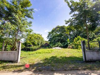 For sale land in San Kamphaeng, Chiang Mai
