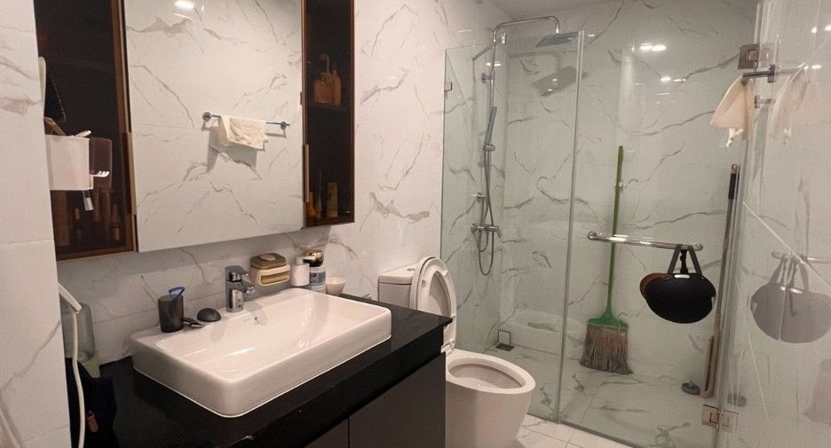 Wohnung zum Kauf mit 3 Zimmer in Watthana, Bangkok