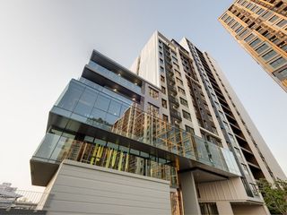 Продажа 1 кровать кондо в Банг Пхлат, Бангкок