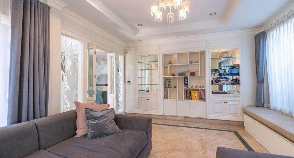 Haus zum Kauf und zur Miete mit 4 Zimmer in Bang Khen, Bangkok
