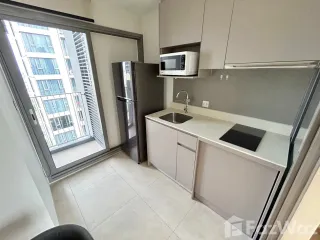 À louer 1 chambre condo à Bang Na, Bangkok