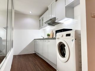 For rent studio condo in Pathum Wan, Bangkok