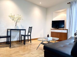 For rent studio condo in Pathum Wan, Bangkok