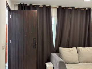 For rent 3 bedrooms townhouse in Khlong Toei, Bangkok