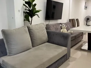 For rent 3 bedrooms townhouse in Khlong Toei, Bangkok
