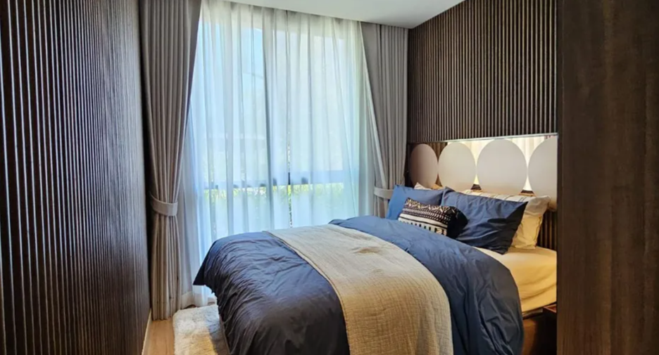 For sale 2 ベッドルーム condo in Ratchathewi, Bangkok