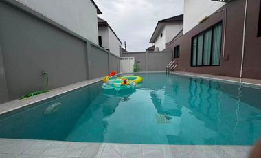 À louer 5 chambres maison à Bang Lamung, Chonburi