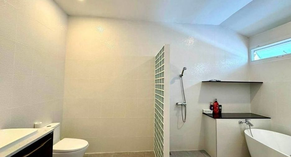 À vendre 3 chambres maison à Bang Lamung, Chonburi