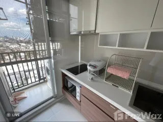 Condo en alquiler de 1 habitaciones en Yan Nawa, Bangkok