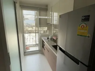 Condo en alquiler de 1 habitaciones en Yan Nawa, Bangkok