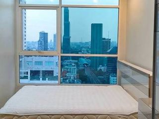 For sale 2 ベッドルーム condo in Ratchathewi, Bangkok
