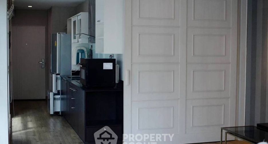 For sale 2 bedrooms condo in Phra Khanong, Bangkok