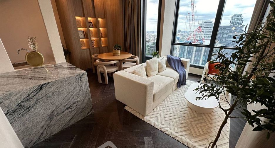 For rent and for sale 2 bedrooms condo in Khlong Toei, Bangkok
