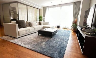 For sale 3 bedrooms condo in Watthana, Bangkok
