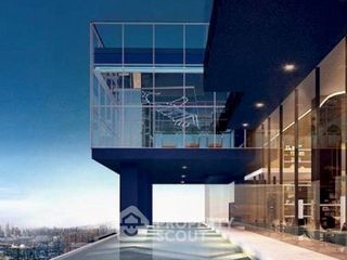 For sale 2 bedrooms condo in Phaya Thai, Bangkok