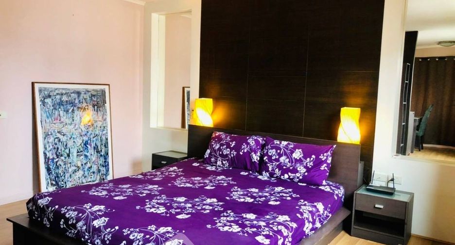 Wohnung zur Miete mit 1 Zimmer in Yan Nawa, Bangkok