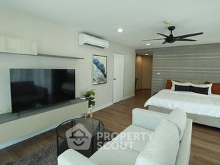 For rent 4 ベッドルーム condo in Sathon, Bangkok