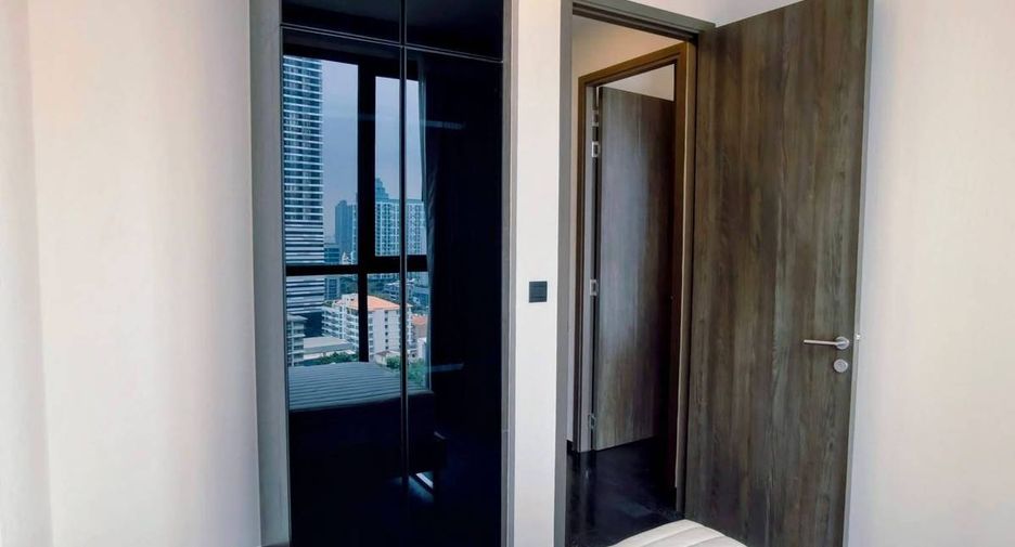 For rent 2 bedrooms condo in Watthana, Bangkok
