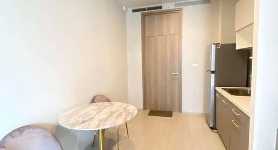 Wohnung zur Miete mit 1 Zimmer in Pathum Wan, Bangkok