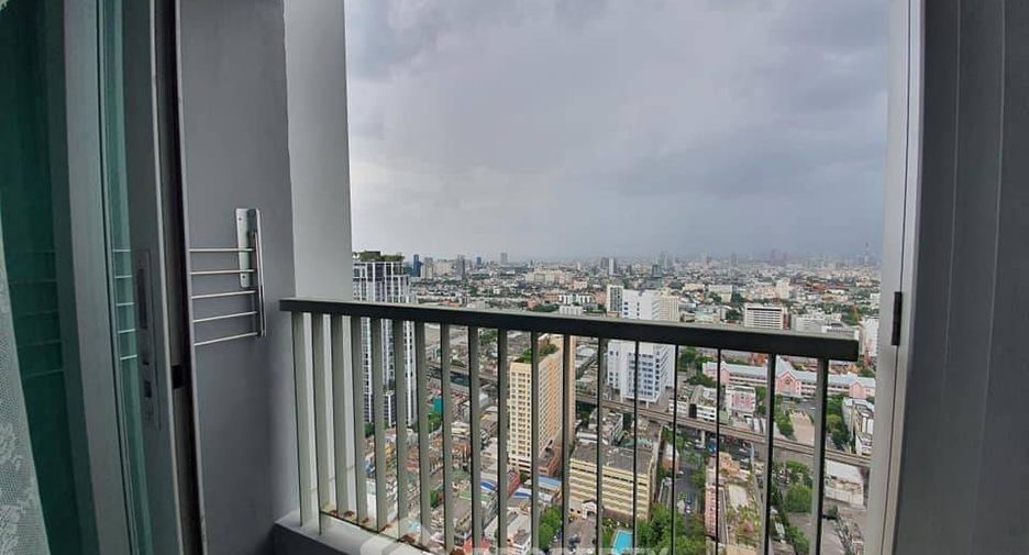 For rent 1 bed condo in Phaya Thai, Bangkok
