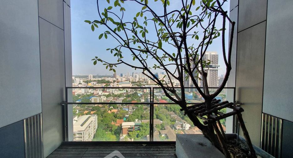 Condo en alquiler de 2 habitaciones en Sathon, Bangkok