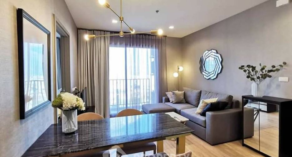 For rent 2 bedrooms condo in Bang Kapi, Bangkok