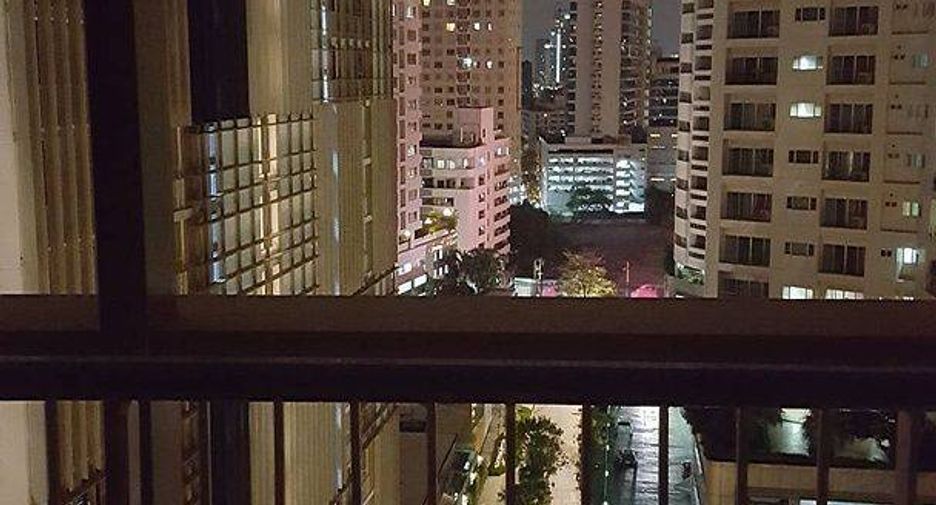 For rent 1 bed condo in Khlong Toei, Bangkok