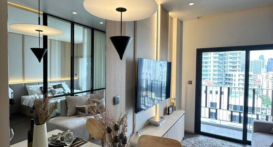 For rent 1 bed condo in Khlong Toei, Bangkok