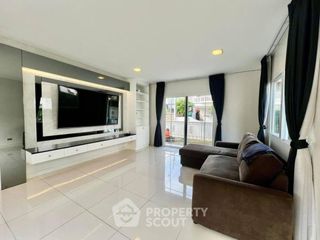 For rent 3 bedrooms house in Lat Krabang, Bangkok