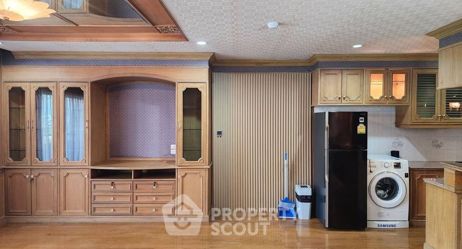 For rent 1 Beds condo in Phaya Thai, Bangkok