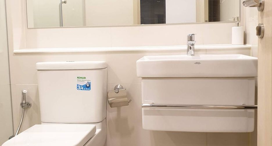 For rent 1 bed condo in Pathum Wan, Bangkok