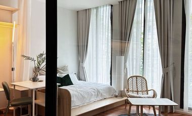 Wohnung zur Miete mit 1 Zimmer in Pathum Wan, Bangkok