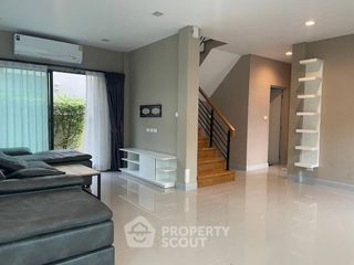 For rent 3 bedrooms house in Saphan Sung, Bangkok